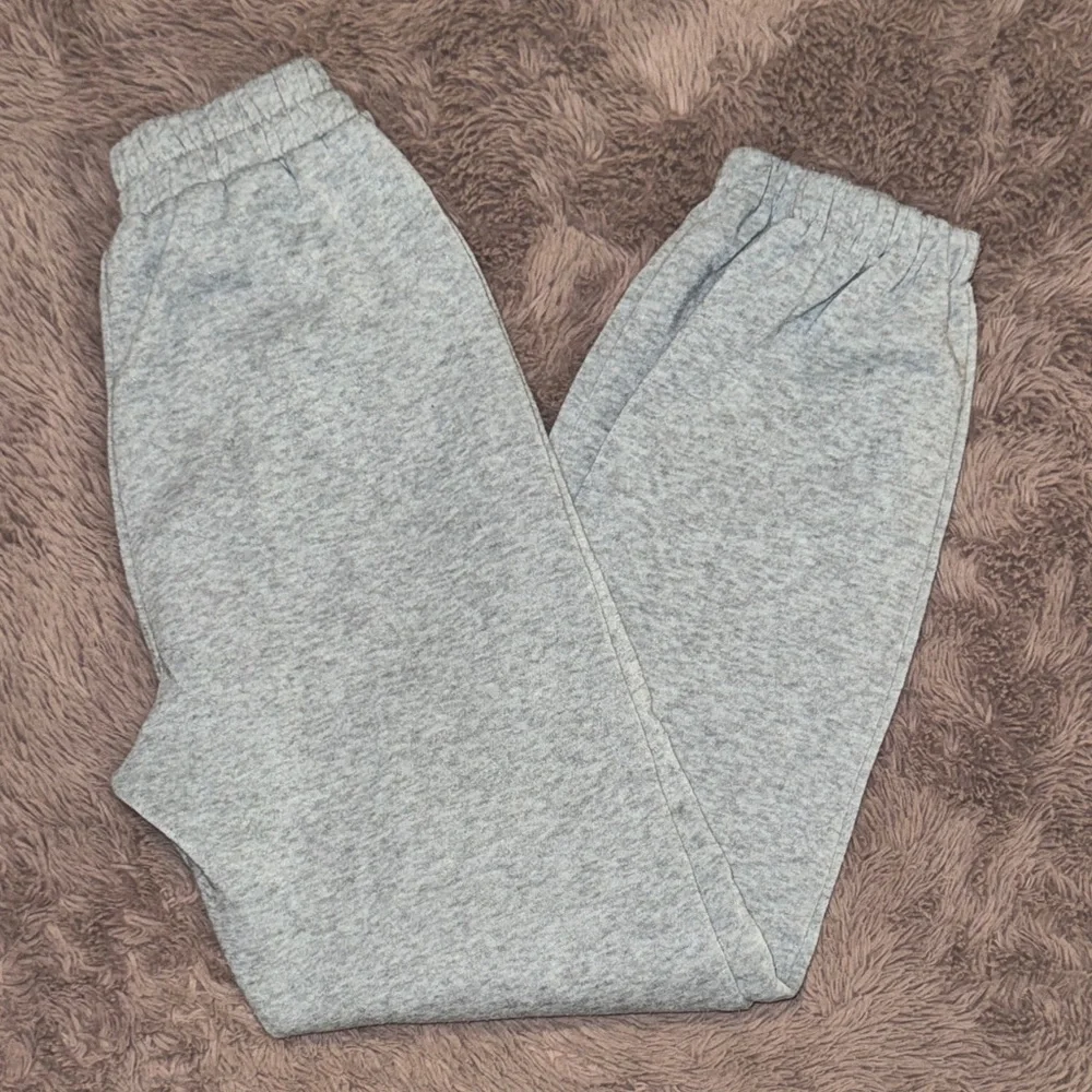 SHEIN Light Gray Joggers girls women’s XXS petite sweatpants casual athleisure - Picture 3 of 10
